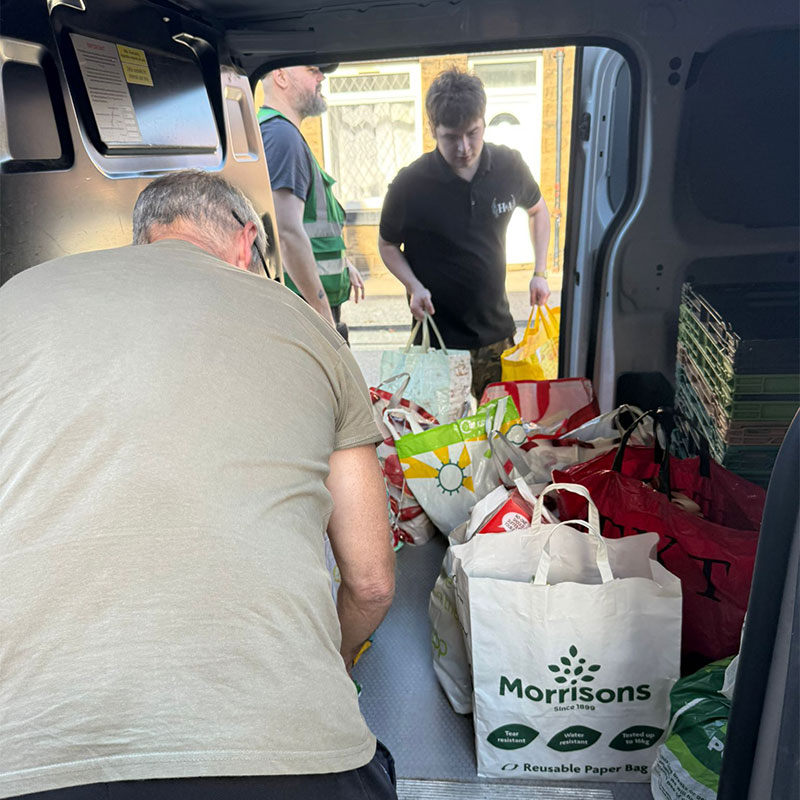 Heaven-Ale-Foodbank-Collection-Van-Fill Heaven-Ale-Foodbank-Collection-Van-Fill